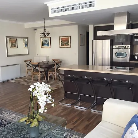 Apartment Doiranis Street *